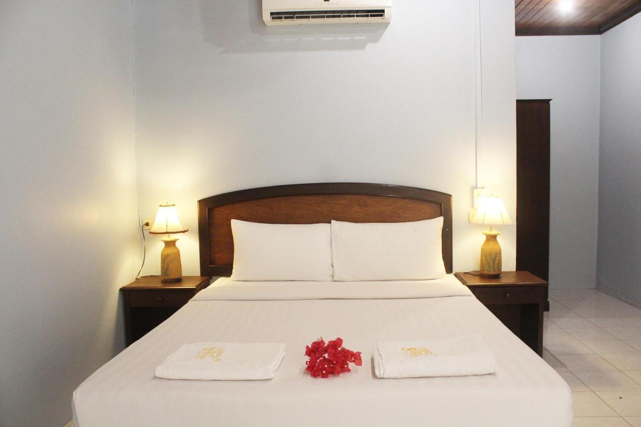 Sairee Hut Resort Koh Tao Exterior photo