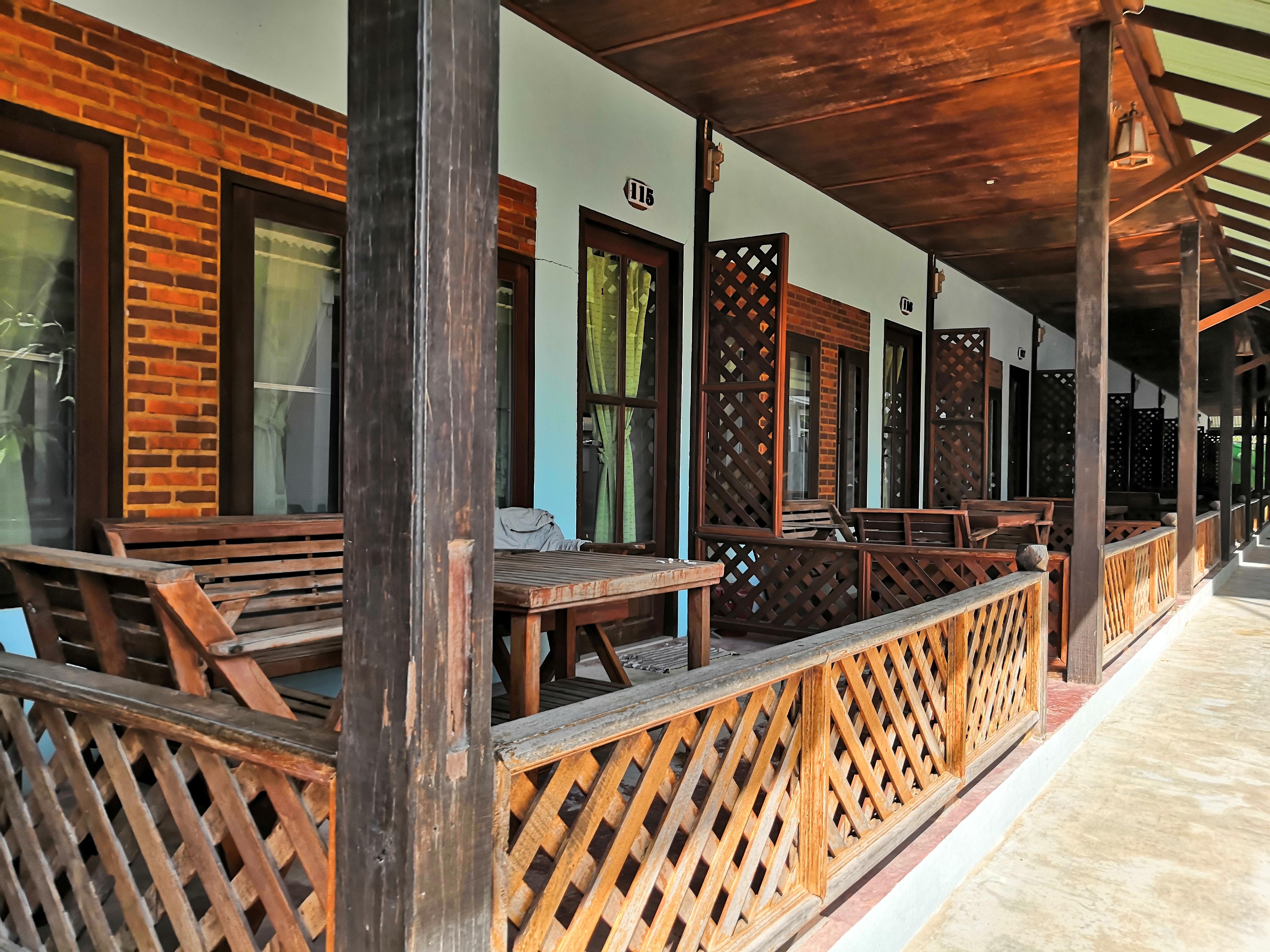 Sairee Hut Resort Koh Tao Exterior photo